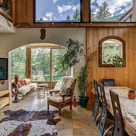 Chalet Alpine Escape Cozy Retreat In The Heart Of The Mountains Chalet